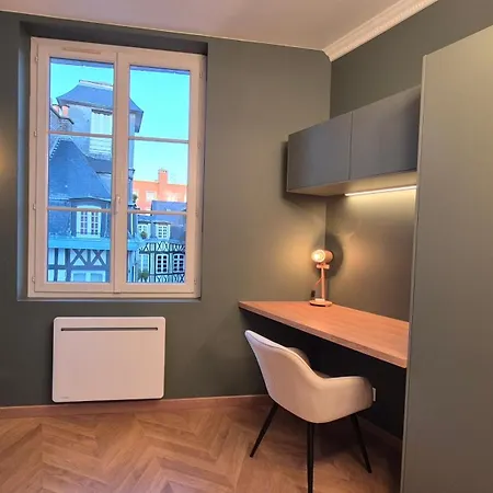 Le Napoleon Hypercentre Apartment